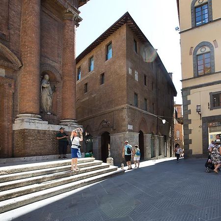 Il Tolomei - Central In The Middle Of Main Street Siena Pokój zdjęcie